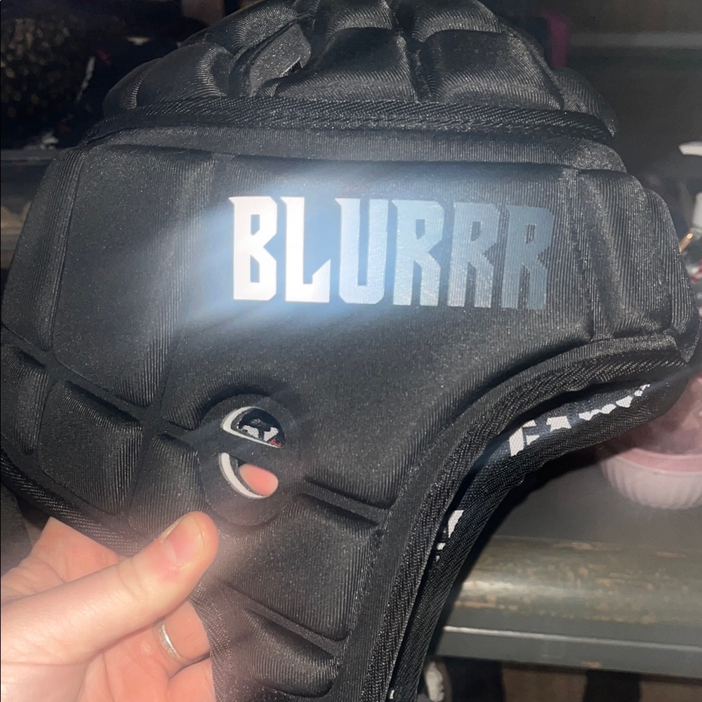 Gamebreaker Black Padded Headgear. Uses: Rugby, MMA, Flag football, Autism
